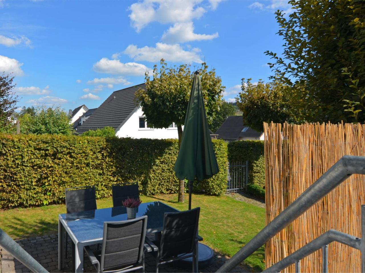 Apartment In Eslohe With Terrace Exterior photo